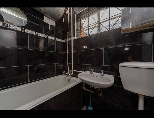 3 BEDROOM APARTMENT FOR SALE IN TURFFONTEIN